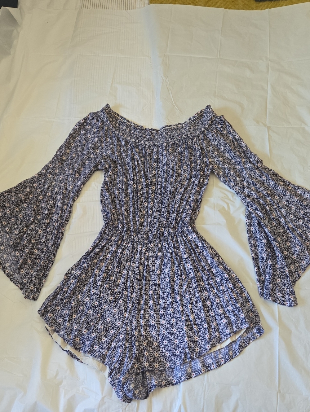 Abercrombie & Fitch Off-Shoulder Blue Floral Women’s Romper.